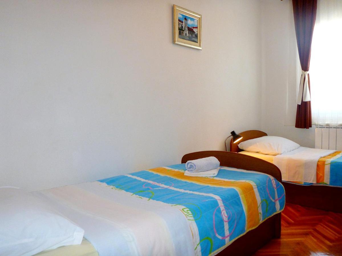 Apartmani Jole Trogir Exterior photo