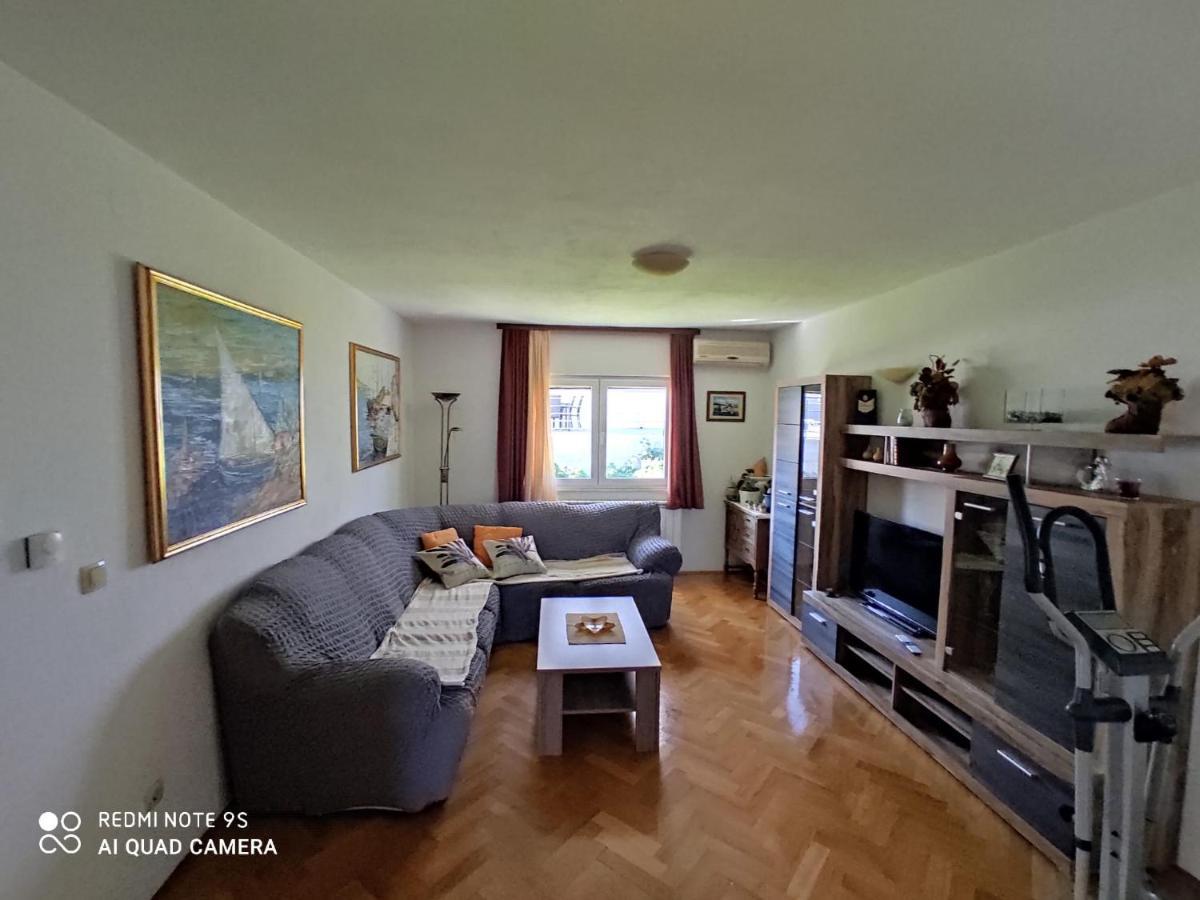 Apartmani Jole Trogir Exterior photo