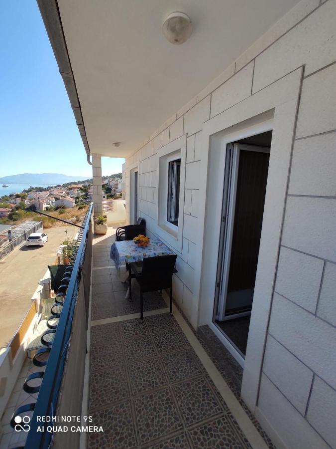 Apartmani Jole Trogir Exterior photo